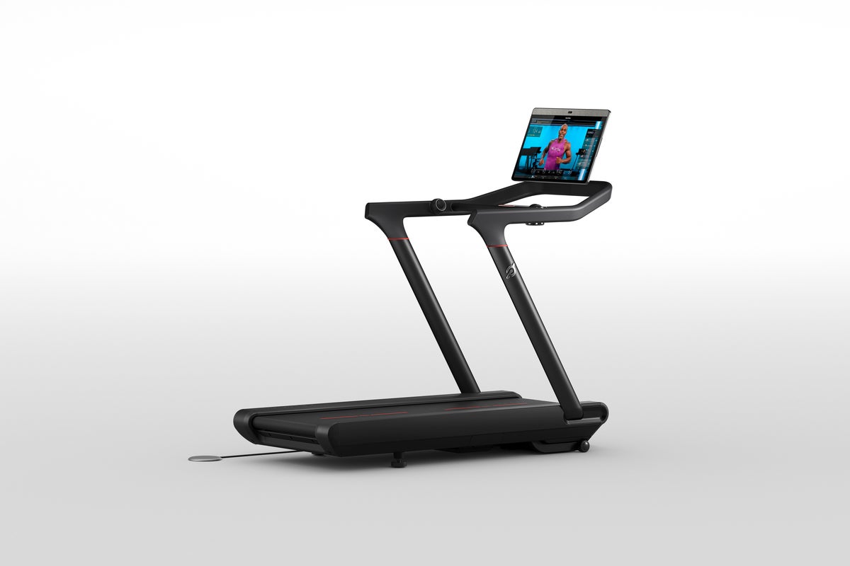 Don't Treadmill On Me: Peloton Chops 750 Jobs, Boosts Prices, Closes Stores As Reorganization Picks Up Steam