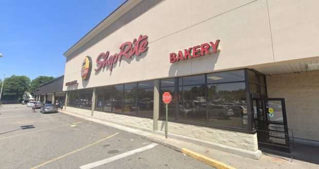 Uniondale supermarket property trades for $24.75M