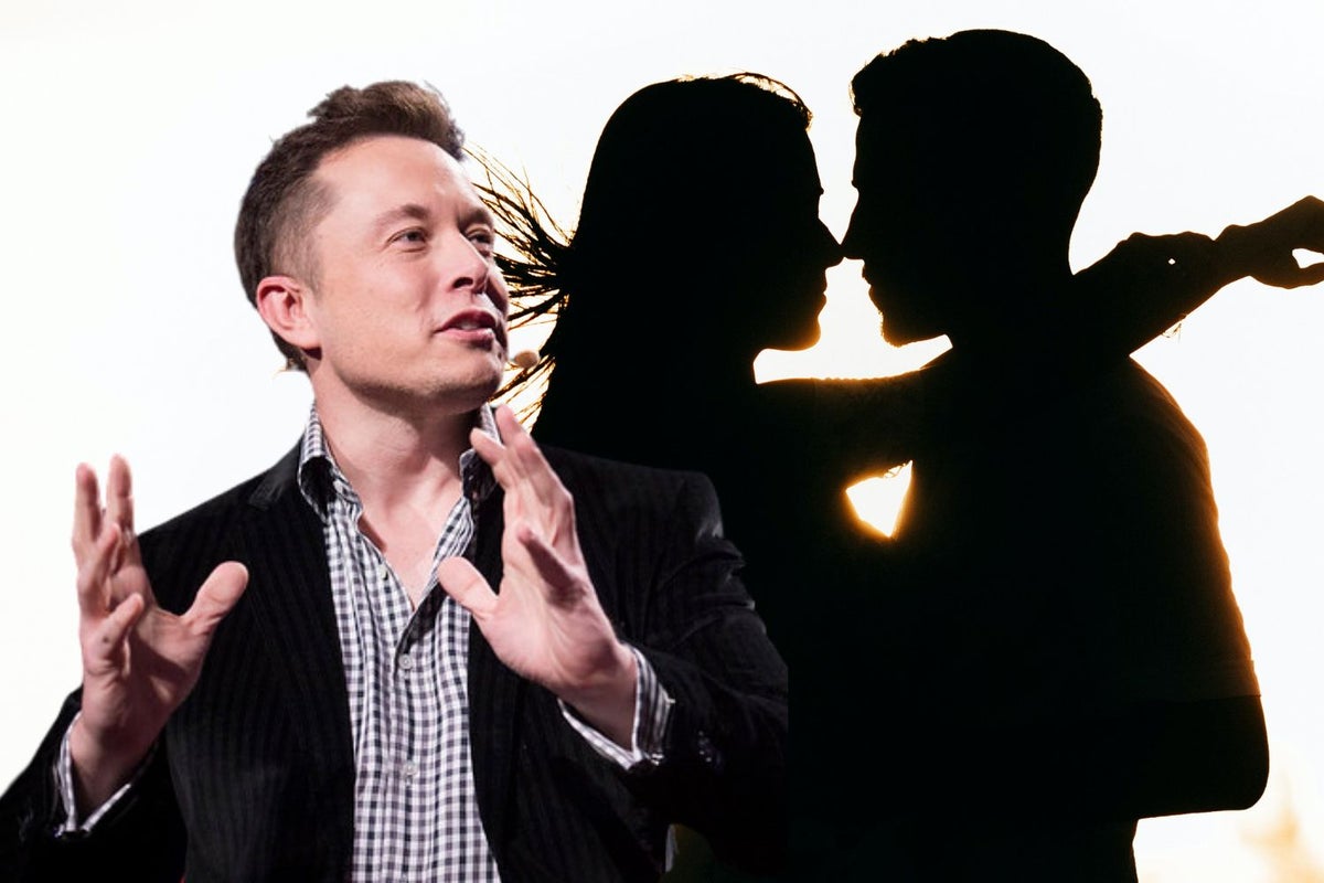 Elon Musk's Ex-Girlfriend Auctioning Off Relationship Photos, Mementos: Here's How Much They'll Cost You