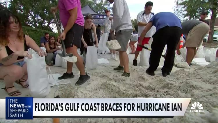 Florida's Gulf Coast braces for Hurricane Ian to make landfall