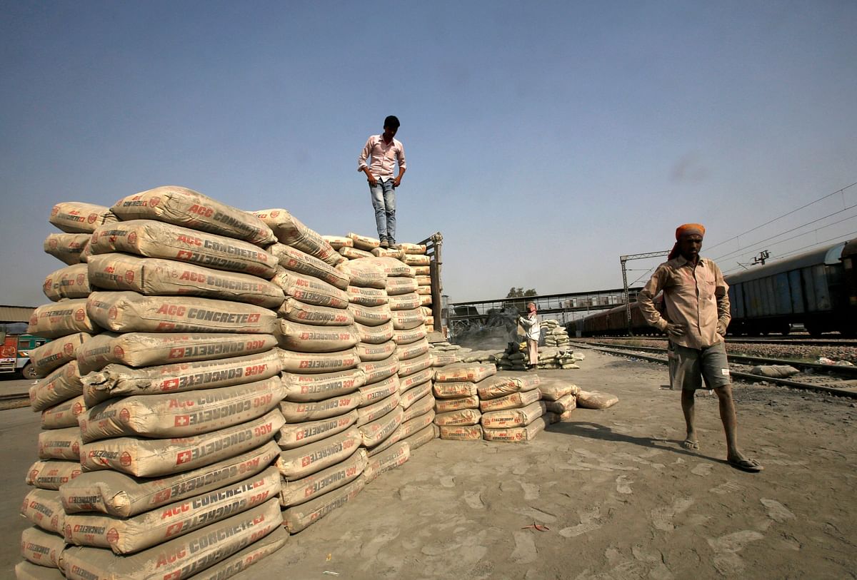JSW Cement To Invest Rs 3,200 Crore To Set Up 5 MTPA Capacity In Central India