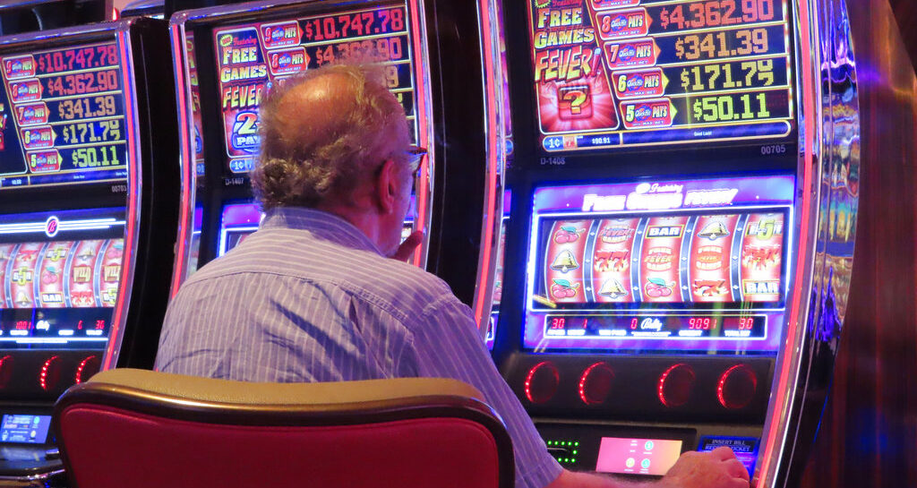 Defying inflation worries, US casinos have best quarter