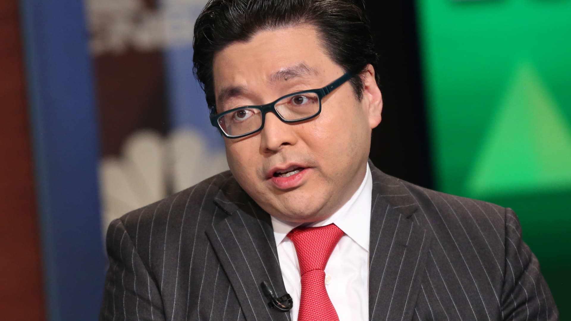 Energy stocks could double next year even in a flat market, according to Fundstrat's Tom Lee