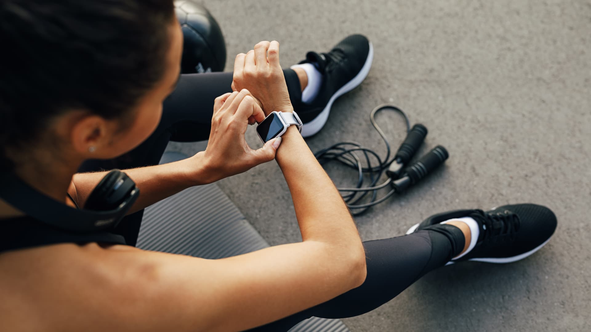 The biggest risks of using fitness trackers to monitor health