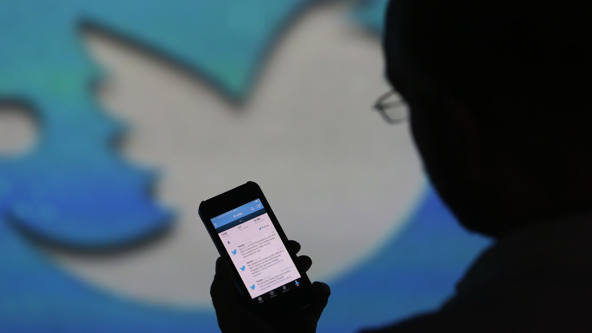 Twitter exec explains three types of accounts: official, paid, other