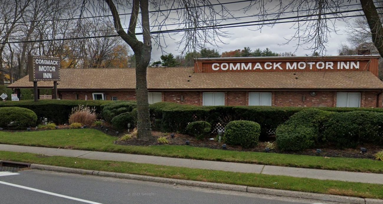 Commack motel and bank property trades for $13.8M