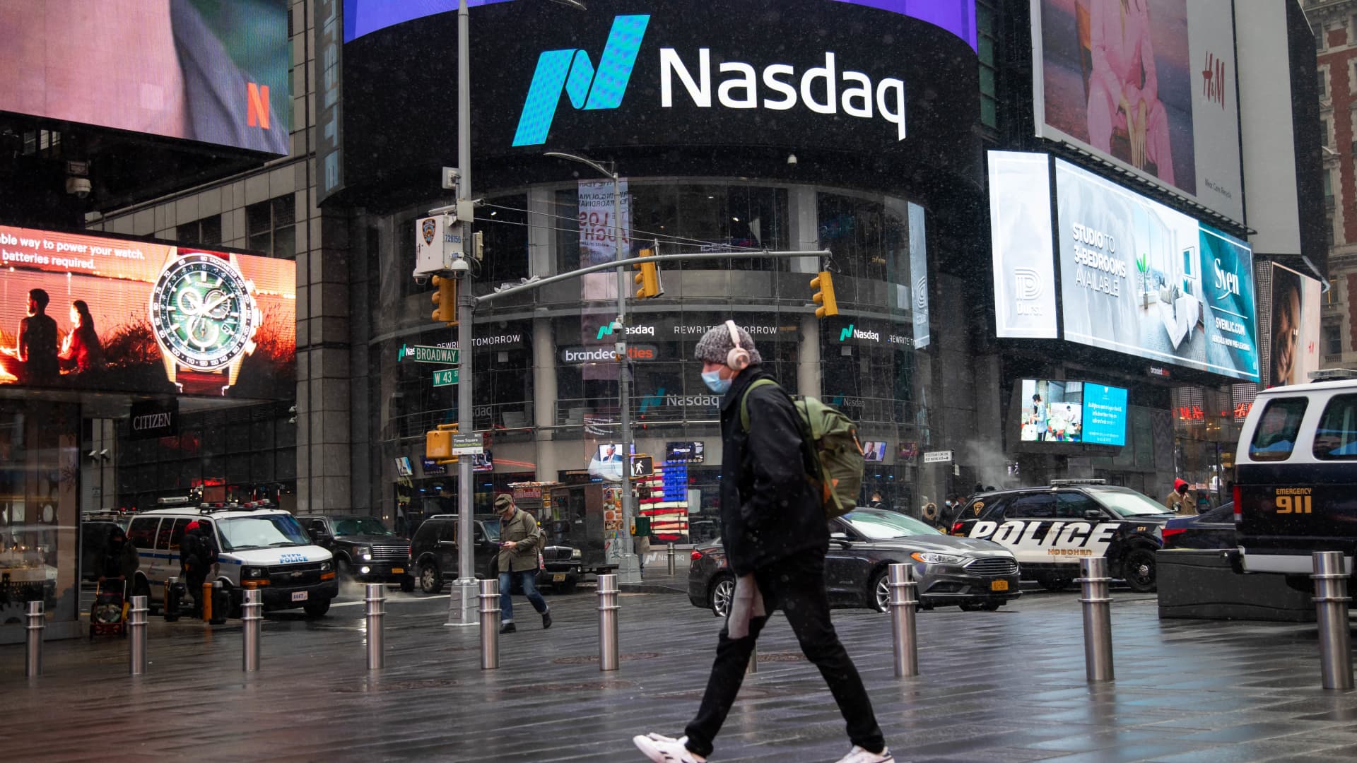 Analysts expect these Nasdaq stocks to rally in 2023, with some forecast to double