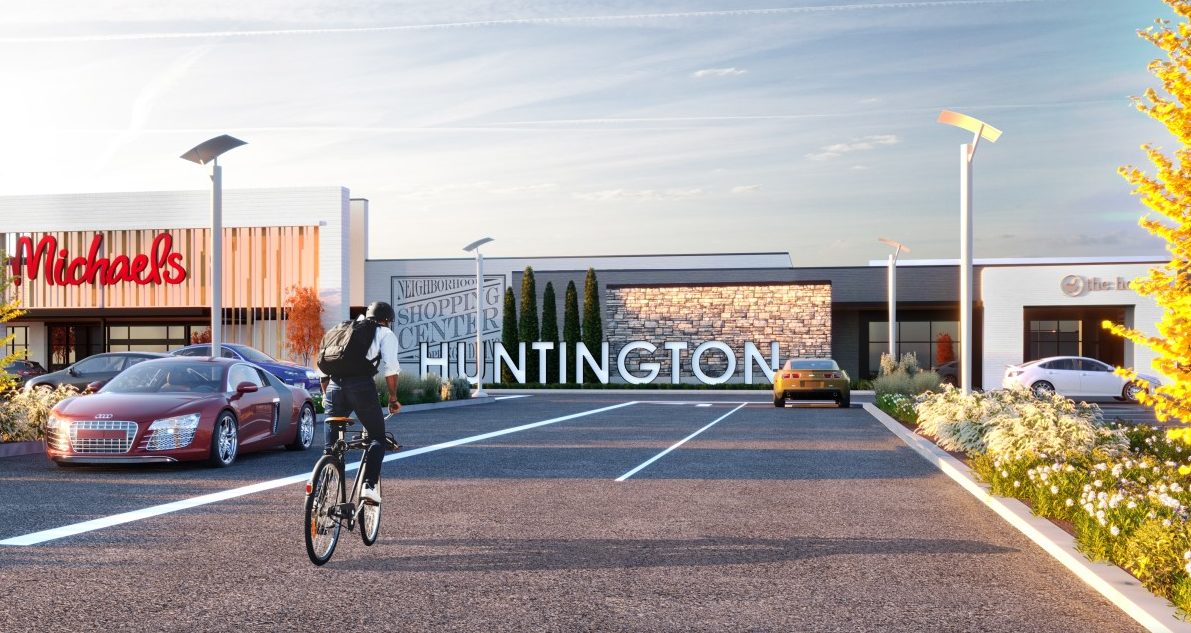 New tenants for revamped Huntington Shopping Center